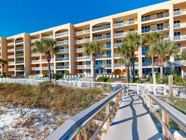Gulf Front Condo with 4 Bedrooms in Fort Walton Beach